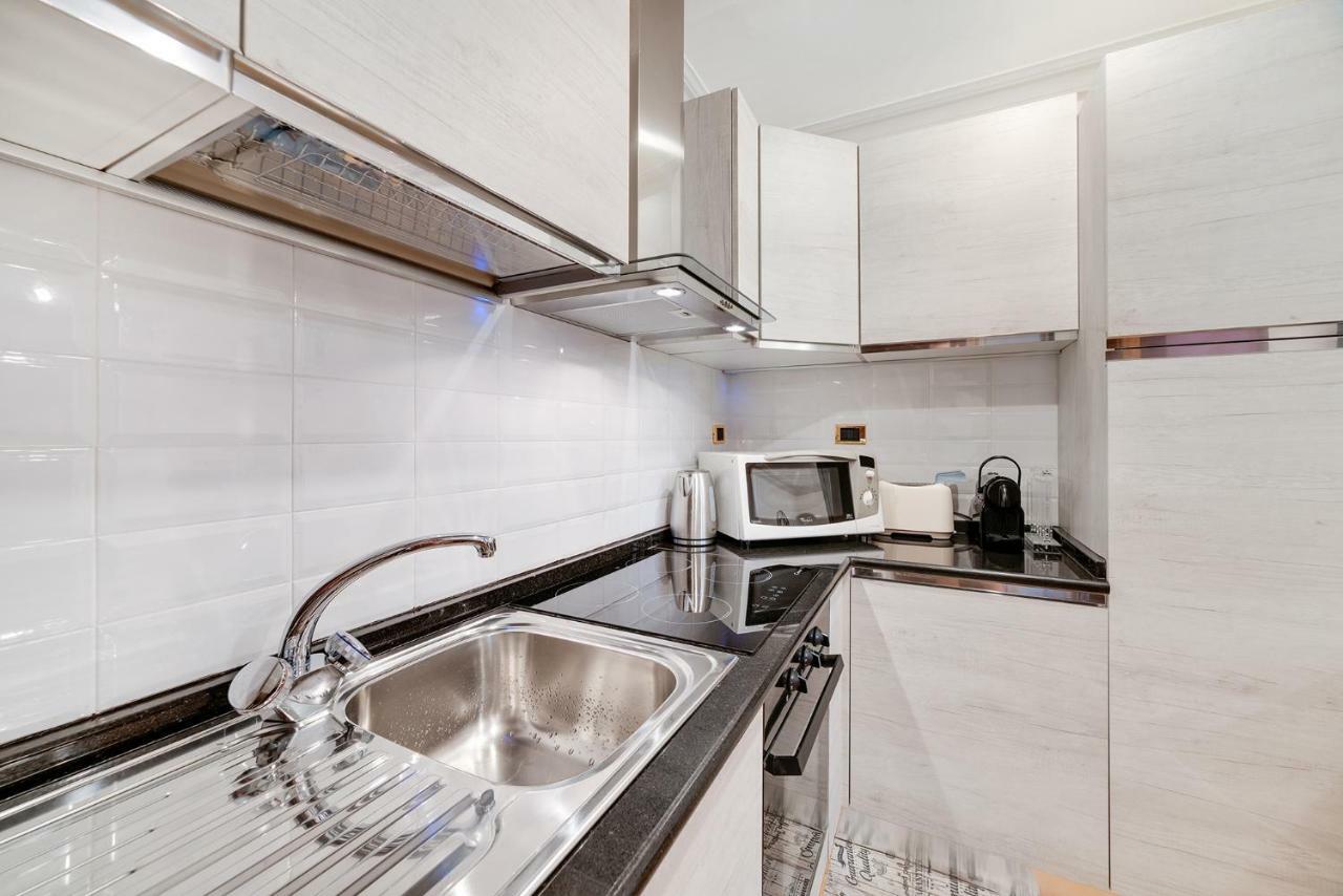 Appartement Peroni 8 Pax Brand New *